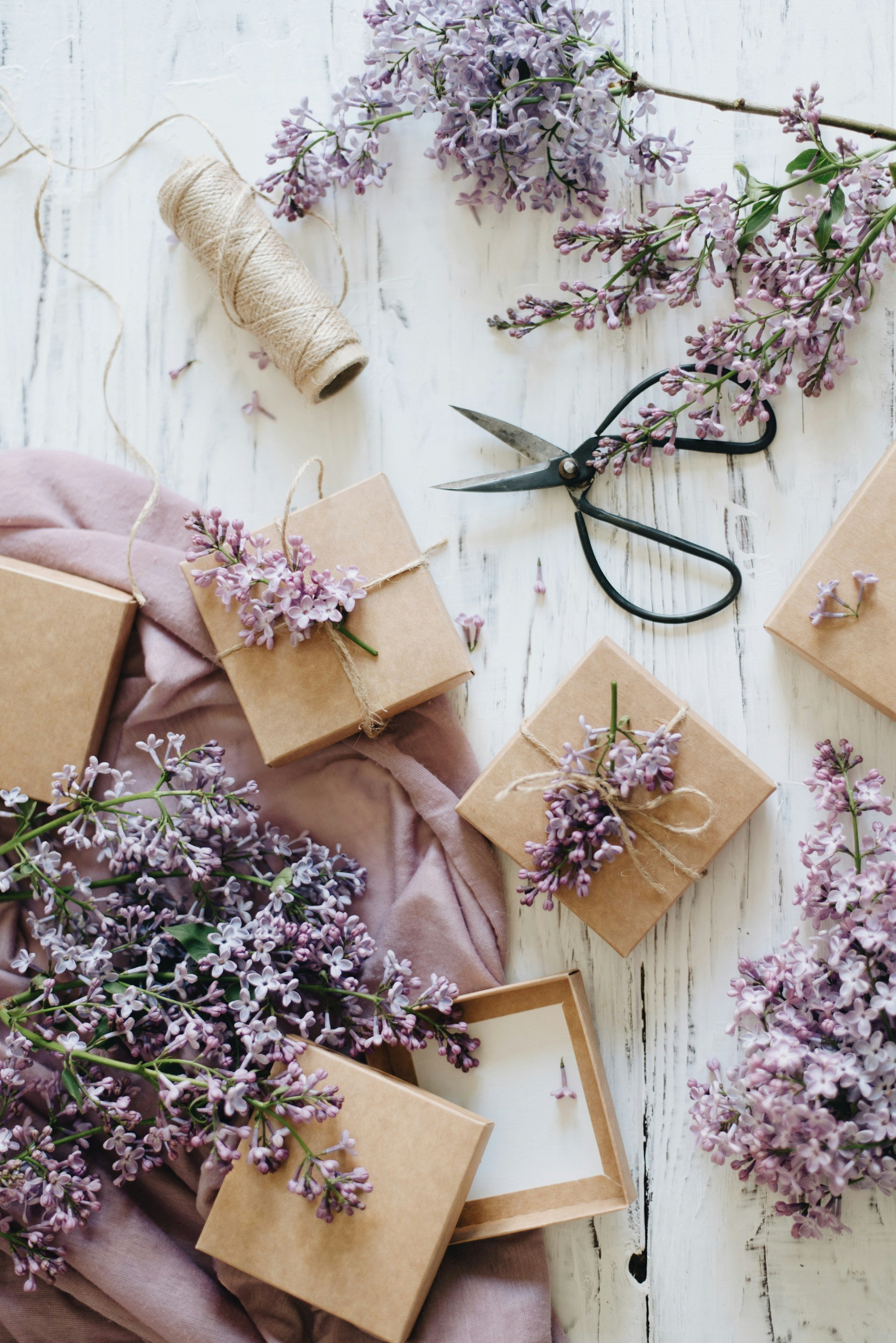 Gifts & Ideas